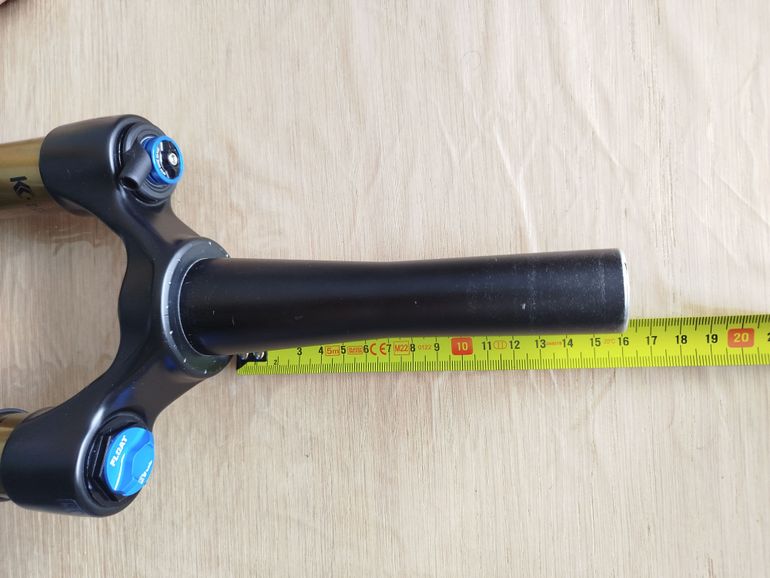 Used Fox 34 Factory Fork 2022 bike — image 5 of 7