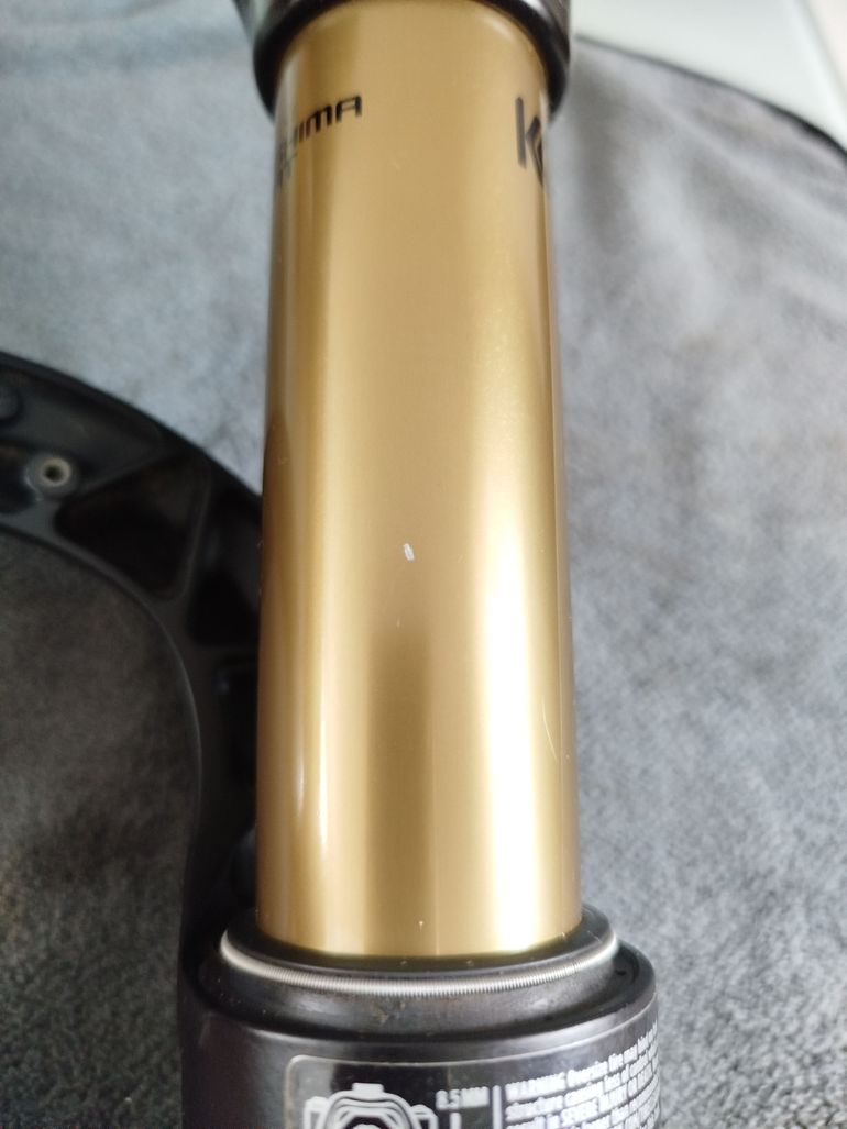 Used Fox 34 Factory Fork 2022 bike — image 7 of 7