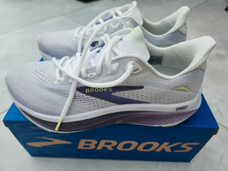 Tweedehands Brooks Ghost 18 2026 bike — afbeelding 3 van 4