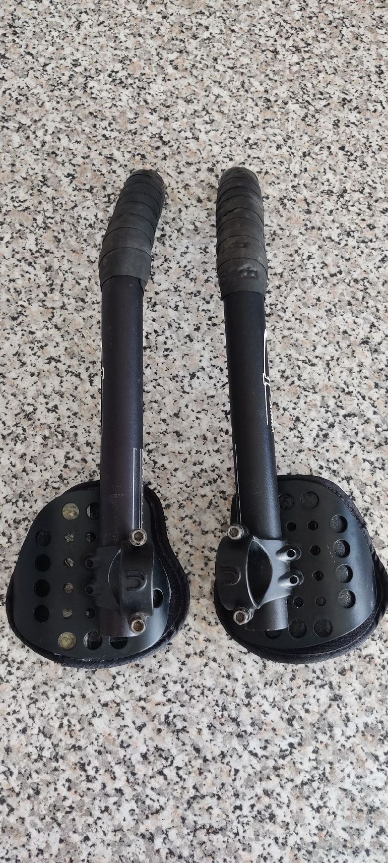 Used Deda Aerobars 2019 bike — image 3 of 4