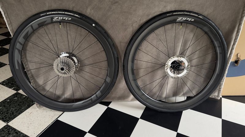 Zipp 303S Wheels 2024 Wheels d'occasion