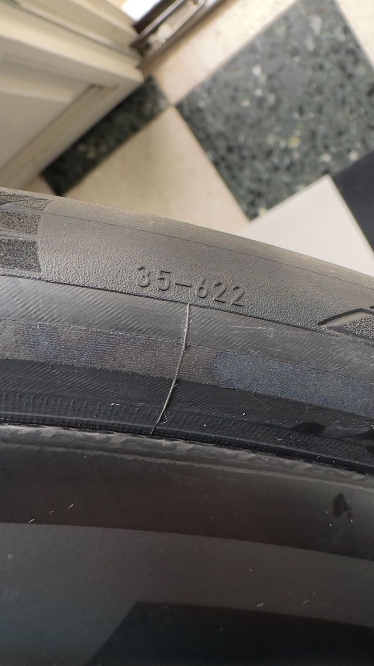 Used Zipp 303S Wheels 2024 bike — image 4 of 8