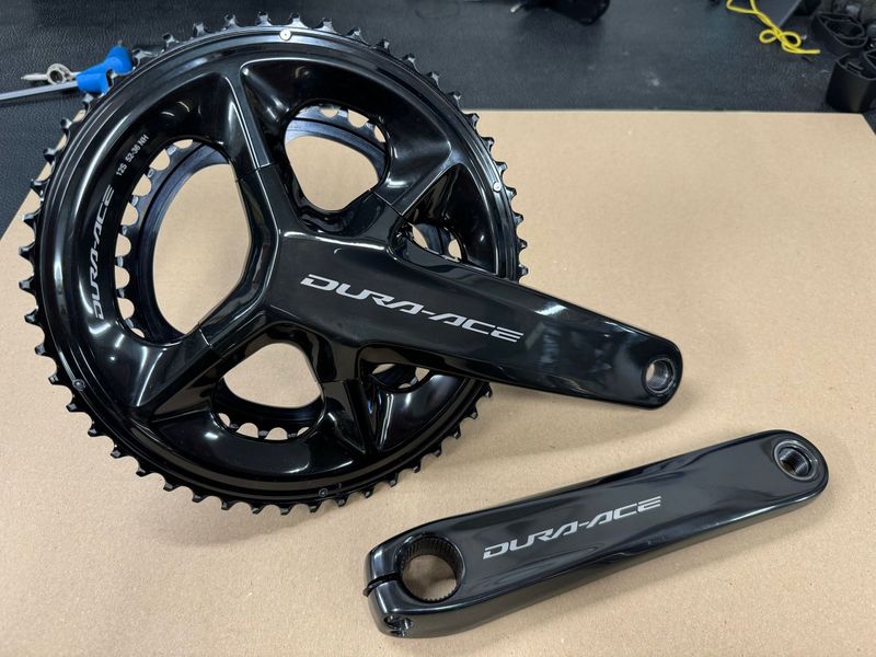 Used Shimano Dua-Ace R9200 2021 Drivetrain & Pedals