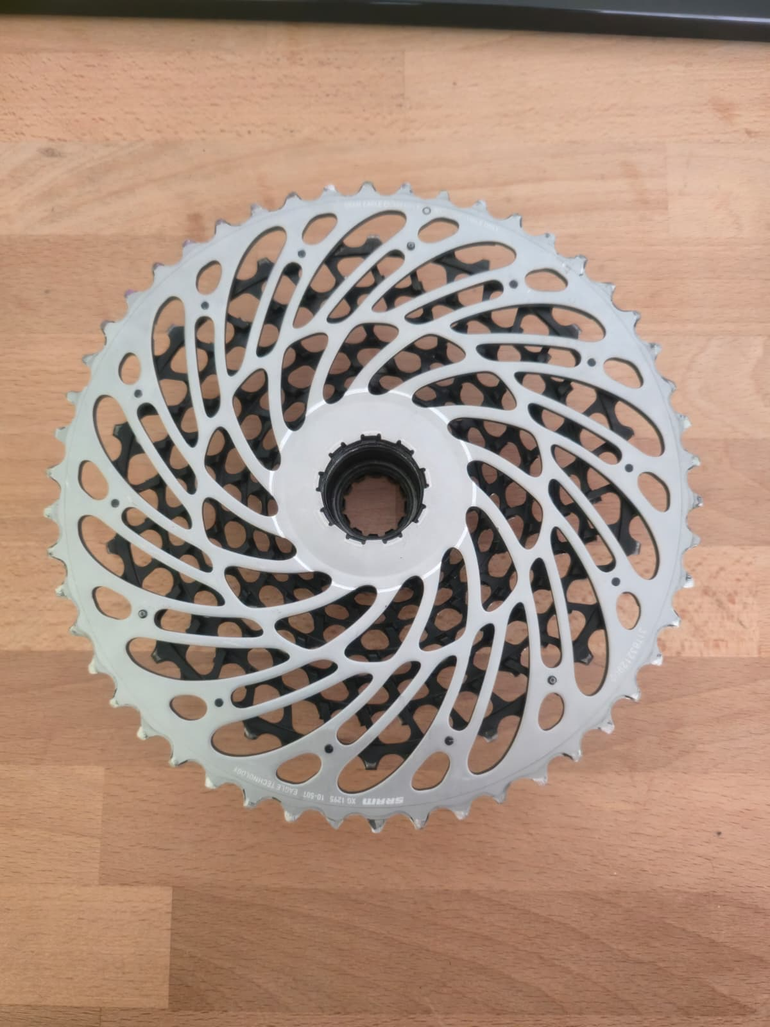 Sram x01 12v bike d'occasion — image 2 sur 3
