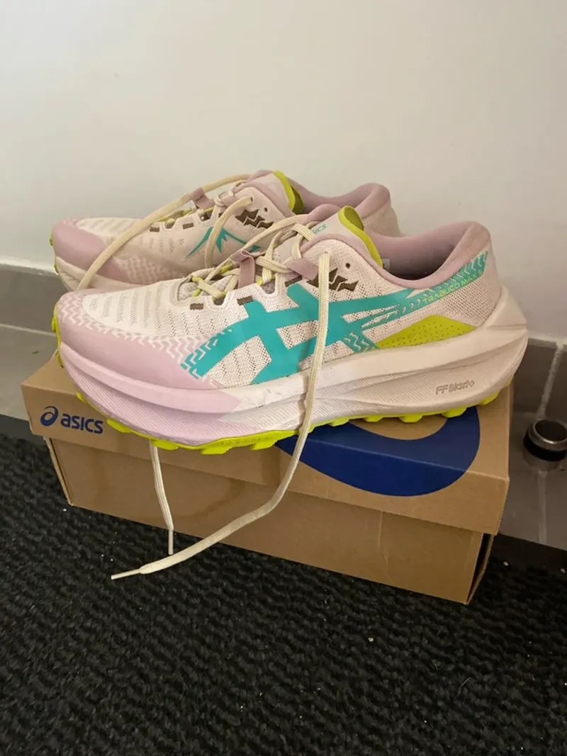 Asics Trabuco Max 5 2026 Running Shoes d'occasion
