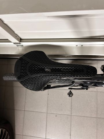 Fizik Vento Antares R1 Adaptive 2026 bike d'occasion — image 5 sur 8