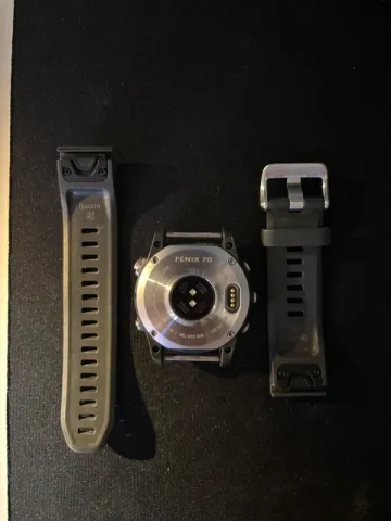 Used Garmin Fenix 7s bike — image 3 of 4