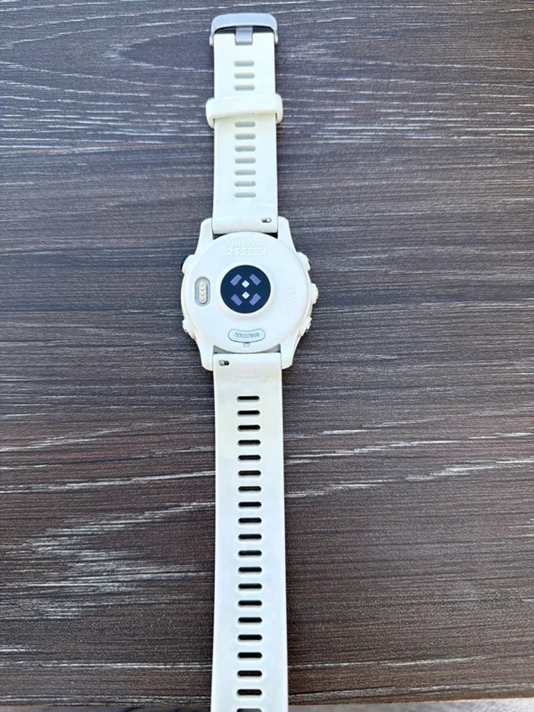 Used Garmin Forerunner 255 Music bike — image 2 of 5