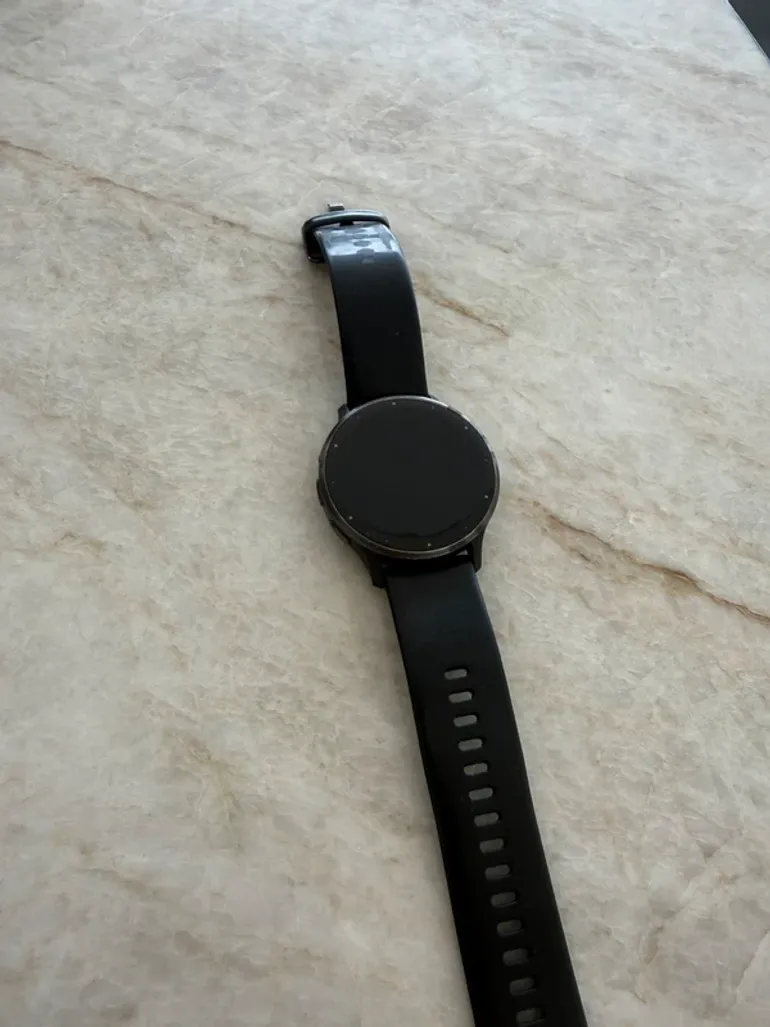 Used Garmin Venu 3 bike — image 2 of 3