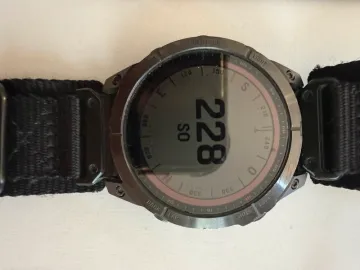 Used Garmin Fenix 7 Sapphire Solar bike — image 3 of 5