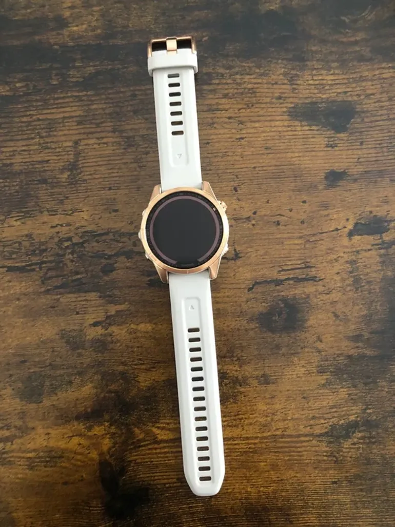 Used Garmin Fenix 7s Solar bike — image 4 of 8