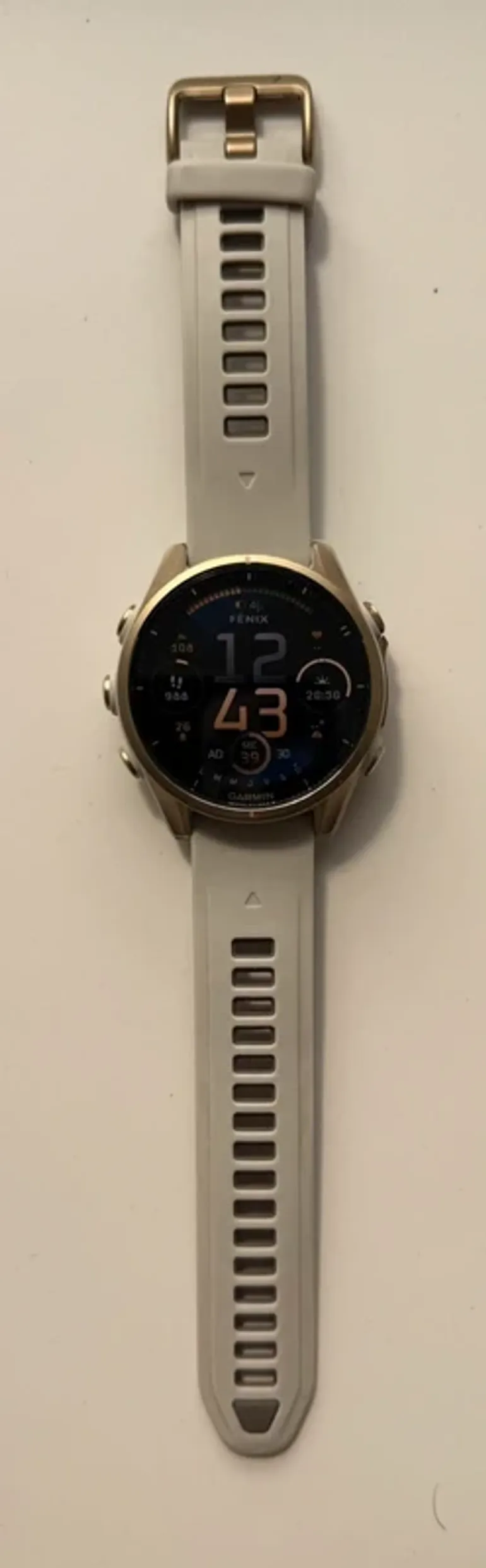 Used Garmin Fenix 8 bike — image 2 of 4