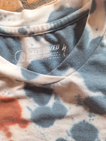 Použité Specialized Tie&dye bike — obrázek 2 z 6
