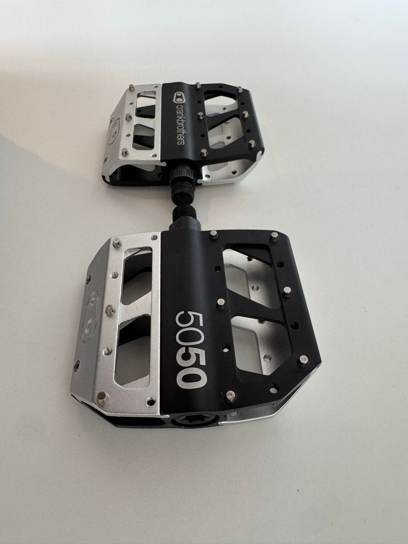 Crankbrothers 5050 Pedals Drivetrain & Pedals d'occasion