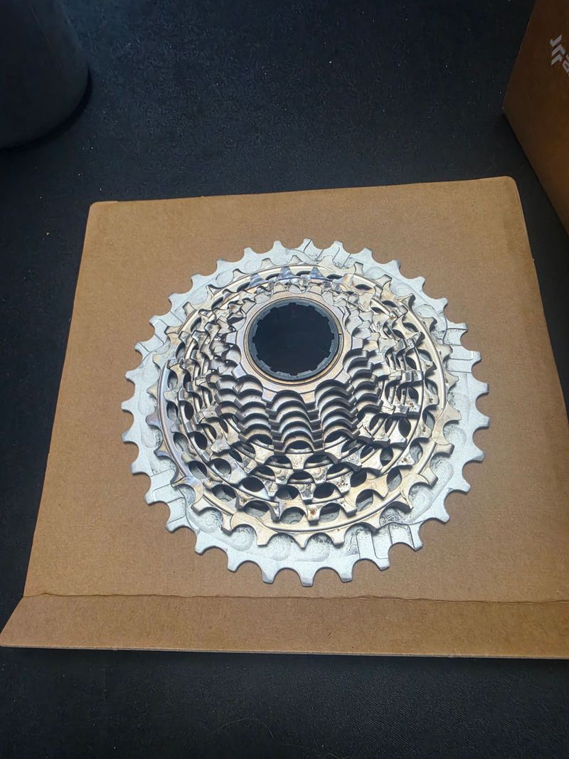 Used Sram Red XG-1290 E1 10-33 2026 Drivetrain & Pedals