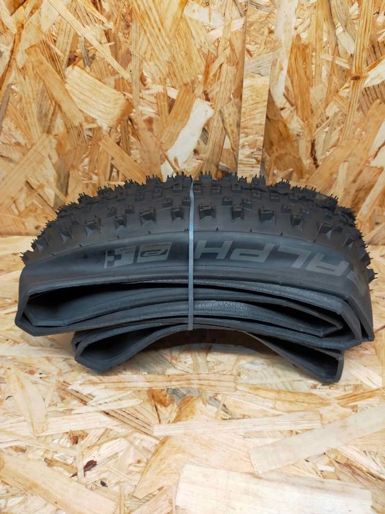 Used Schwalbe Racing Ralph 2022 bike — image 2 of 2