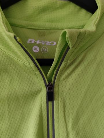 Used Pro Short Sleeve Jersey bike — image 13 of 15