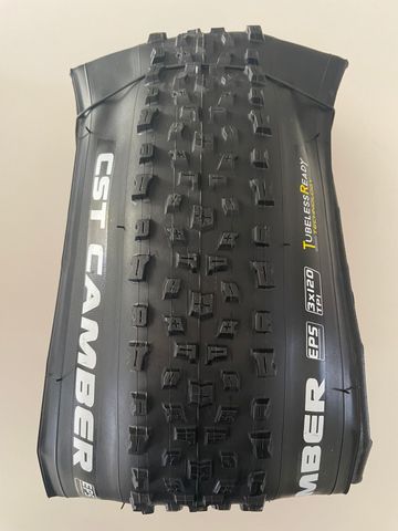 Käytetty CST Tires CAMBER Tyres & Tubes