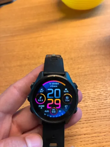 Garmin fenix 8 bike d'occasion — image 2 sur 2