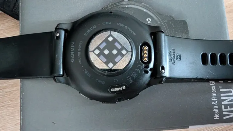 Garmin Venu 3 bike d'occasion — image 2 sur 3