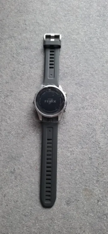 Garmin fenix 7 bike d'occasion — image 1 sur 5