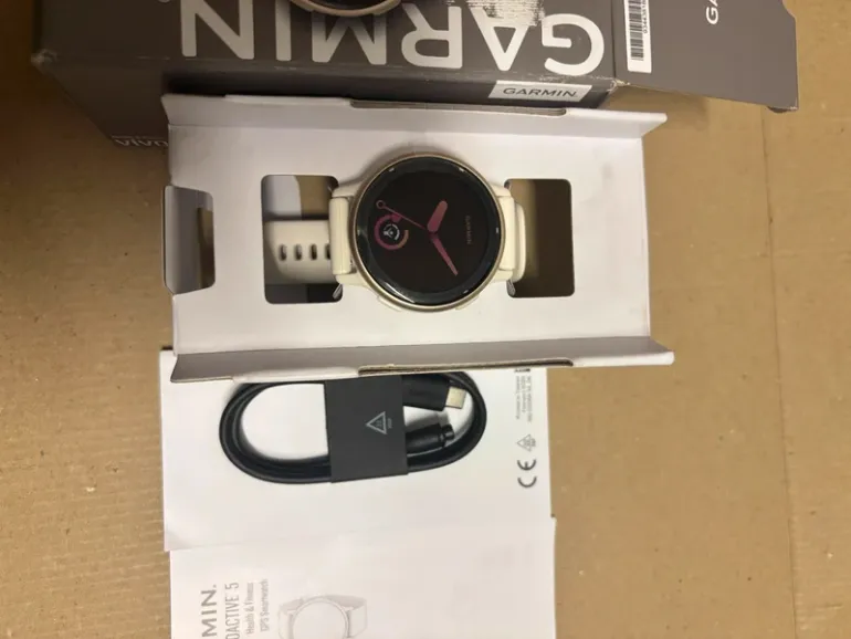Garmin Vivoactive 5 bike d'occasion — image 3 sur 3