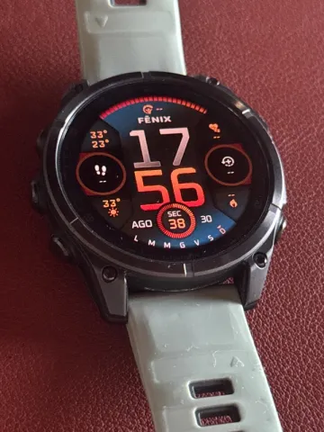 Used Garmin Fenix 8 2025 bike — image 1 of 6