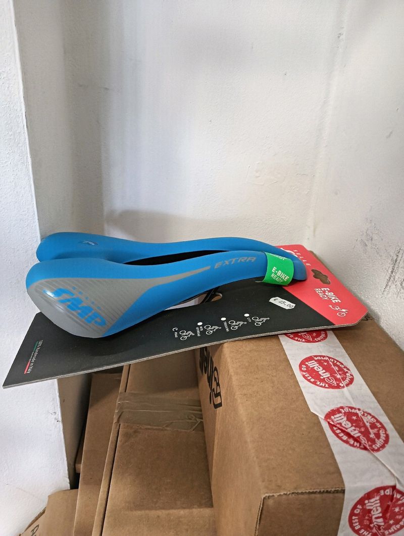 Selle Smp Extra 2025 Saddles & Seatposts usato