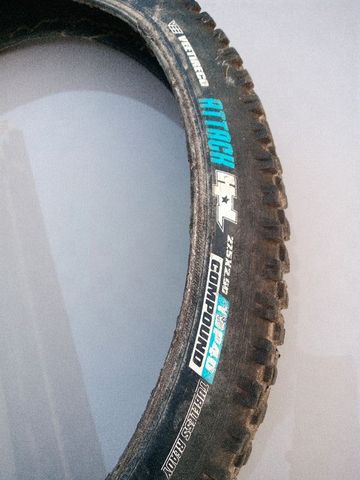 Używany Vee Tires Attack hpl Dh Case bike — zdjęcie 5 z 11