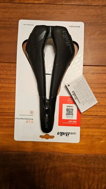 Gebrauchtes Selle Italia xlr boost kit carbonio superflow 2024 Saddles & Seatposts