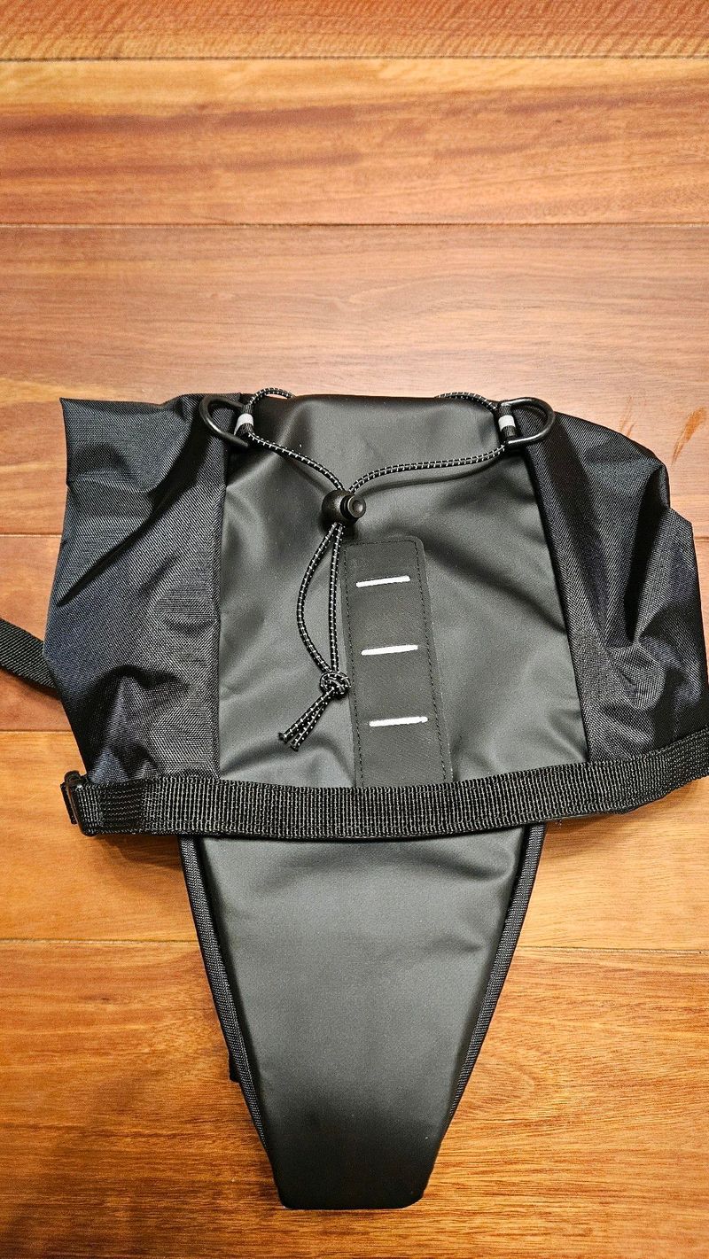 Used Giant scout seat bag-9l 2025 Cycling Accessories