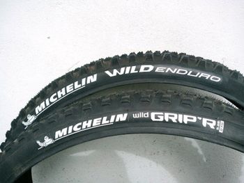 Michelin, wild enduro front et wild grip'r