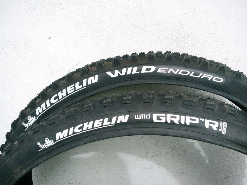 Używany Michelin wild enduro front et wild grip'r Tyres & Tubes