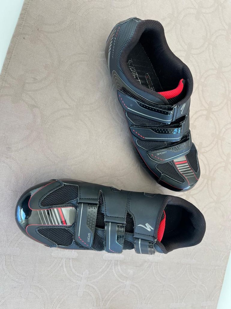 Used Specialized sport 2014 bike — image 4 of 8