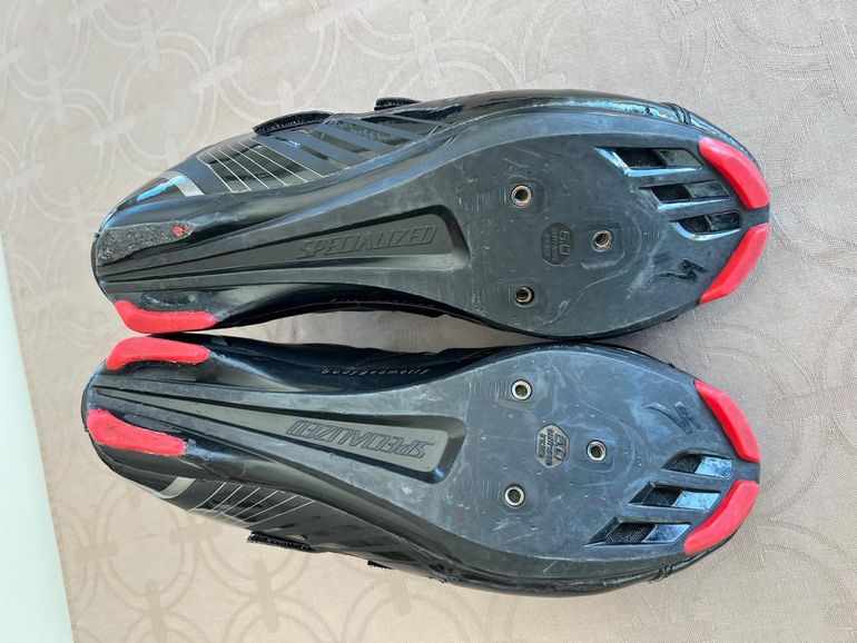 Used Specialized sport 2014 bike — image 8 of 8