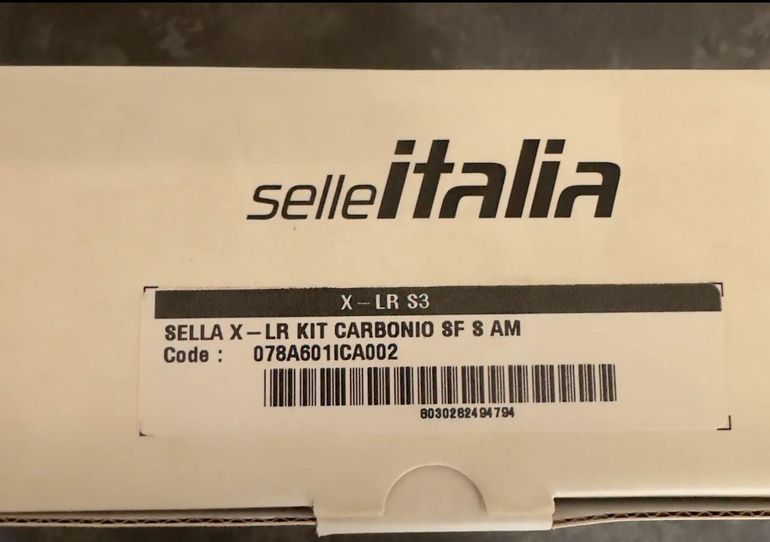 Used Sella Italia x-lr kit carbonio super flow 2025 bike — image 2 of 3