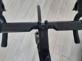 Used Deda Superzero RS 2025 bike — image 3 of 4