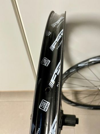 Used Fsa E-MTB Carbon i29 2022 bike — image 5 of 8