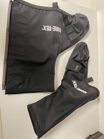 Tweedehands Gorewear Copriscarpe Gore Tex Nero M 2022 bike