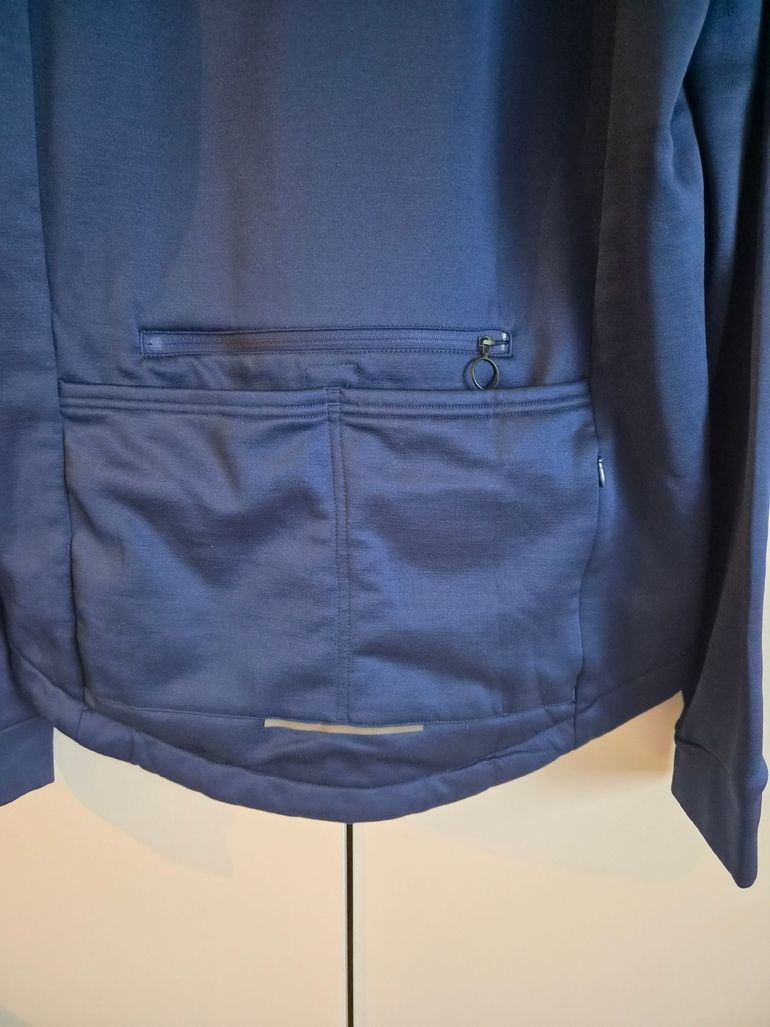 Used Rapha Classic Winter Jacket – $ 61 | buycycle