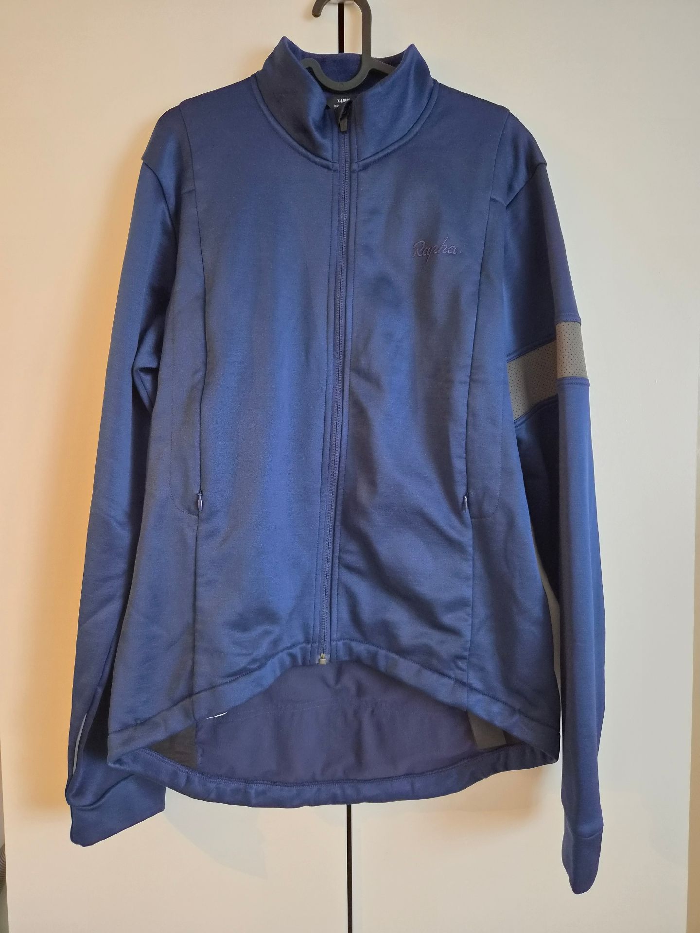 Used Rapha Classic Winter Jacket – $ 61 | buycycle
