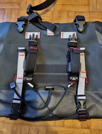 Used Revelate Design Sweetroll 15L 2024 bike — image 4 of 8