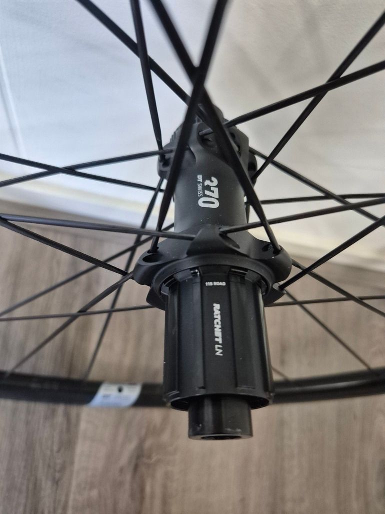 Used Dt Swiss a1800 2025 bike — image 3 of 3