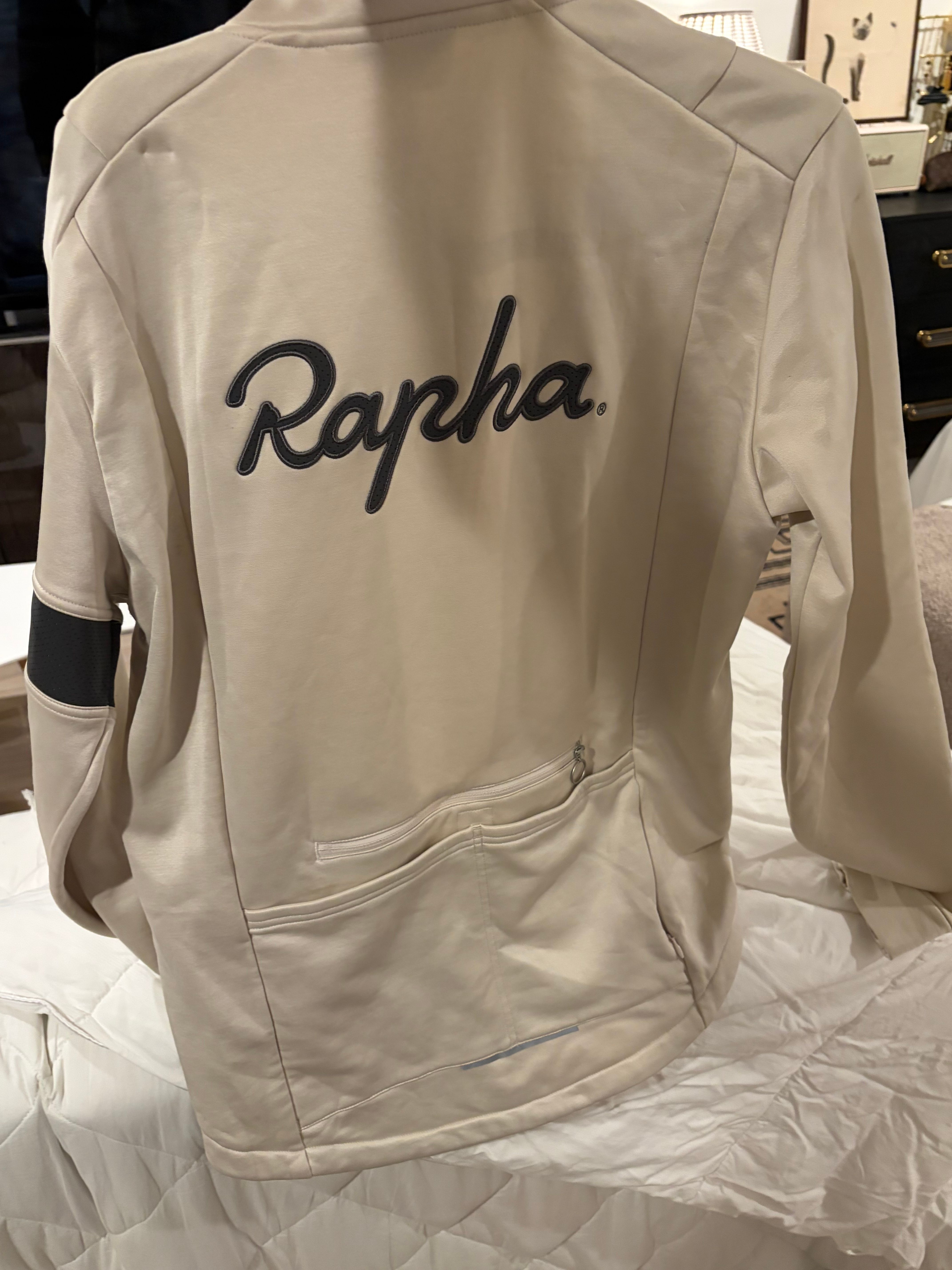 Used Rapha Pro Team Winter Jacket – $ 75 | buycycle