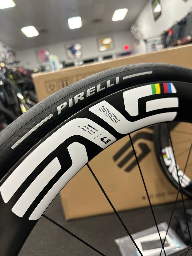 Used Enve 4.5 Enve Edition Pogacar Edition world champion 2025 2025 bike — image 5 of 6