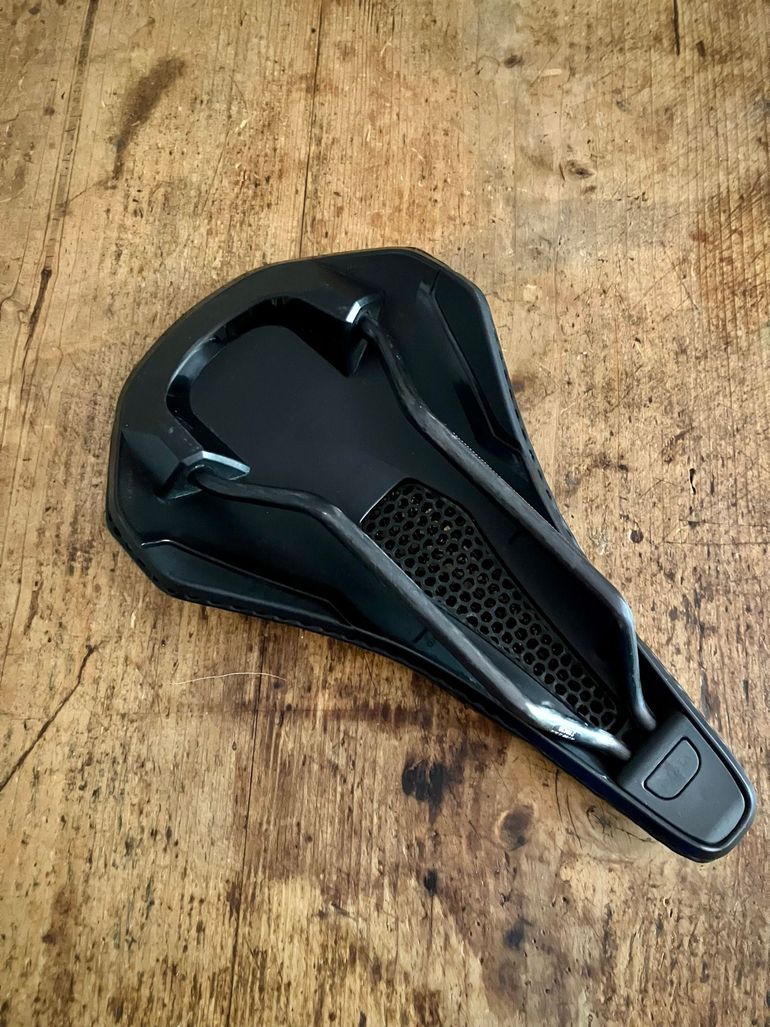 Used Fizik Vento Argo R1 Adaptive – $ 216 | buycycle