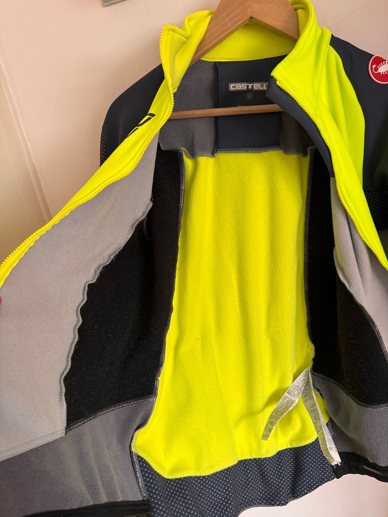 Used Castelli Gore-Tex Infinium Winter Jacket – € 75 | buycycle