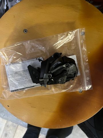 Sram Rival AXS 2025 Drivetrain & Pedals usato