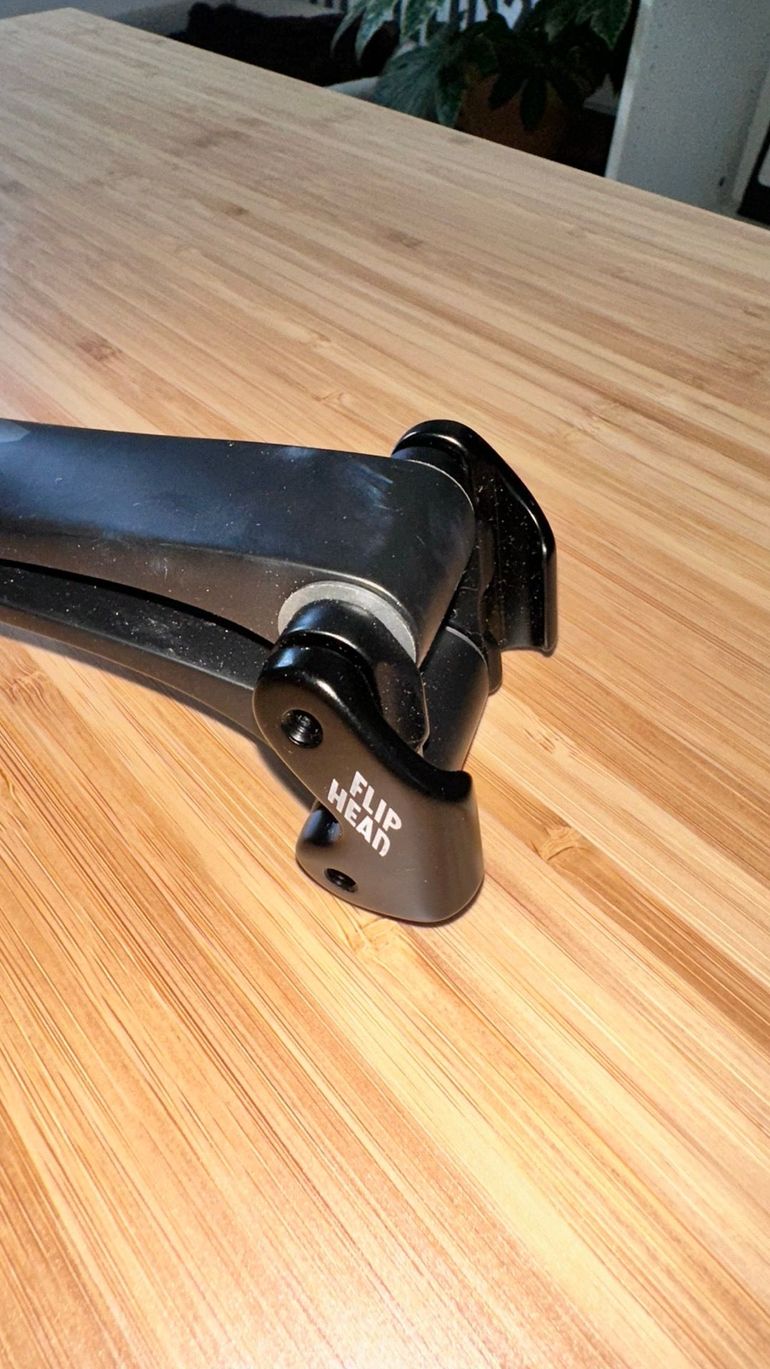 Used Canyon SP59 VCLS 2.0 CF Seatpost 2023 bike — image 6 of 9