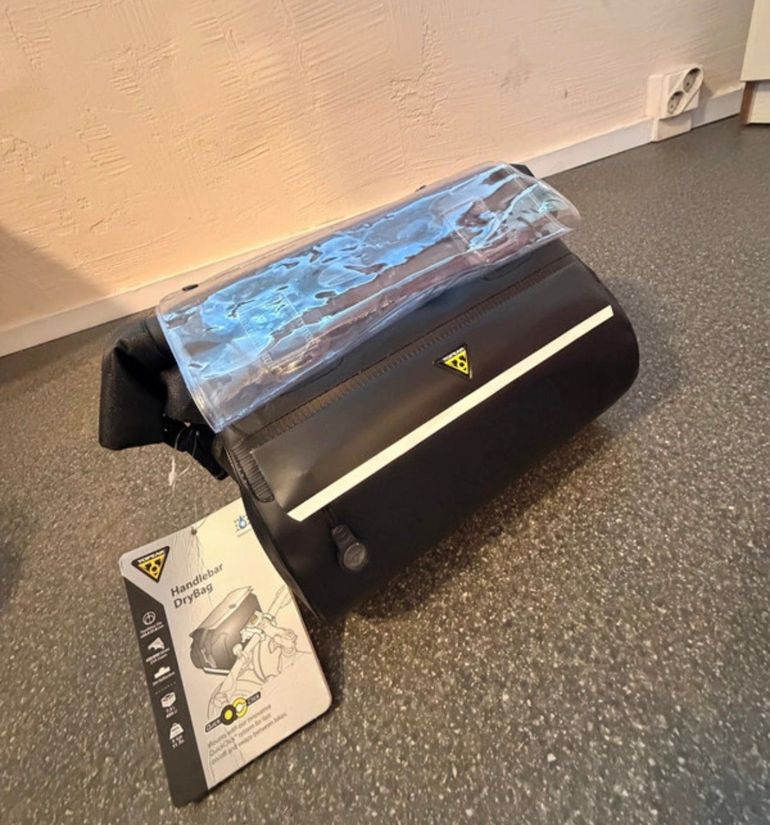 Used Topeak Handlebar DryBag 2023 bike — image 4 of 6